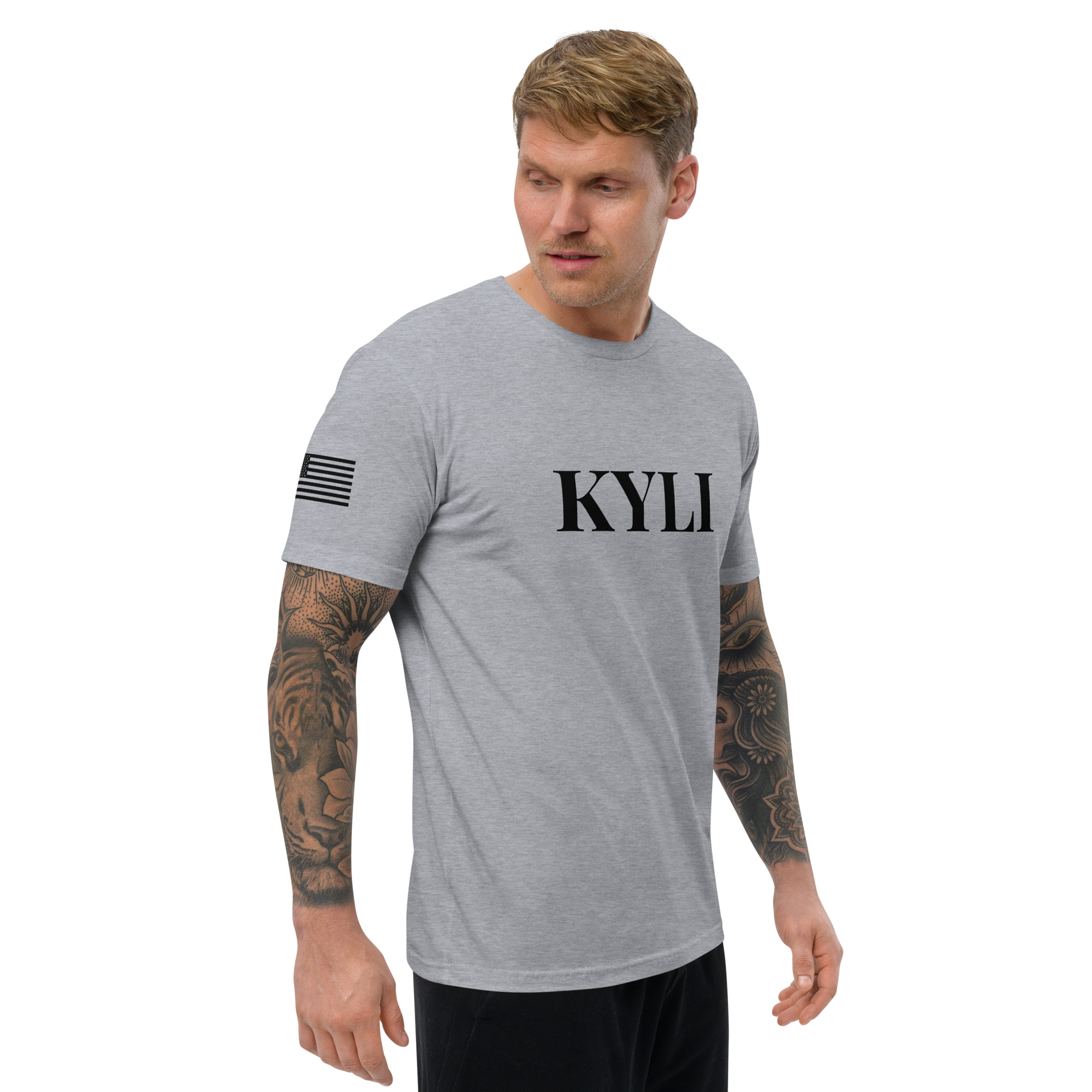 KYLI Essential Tee